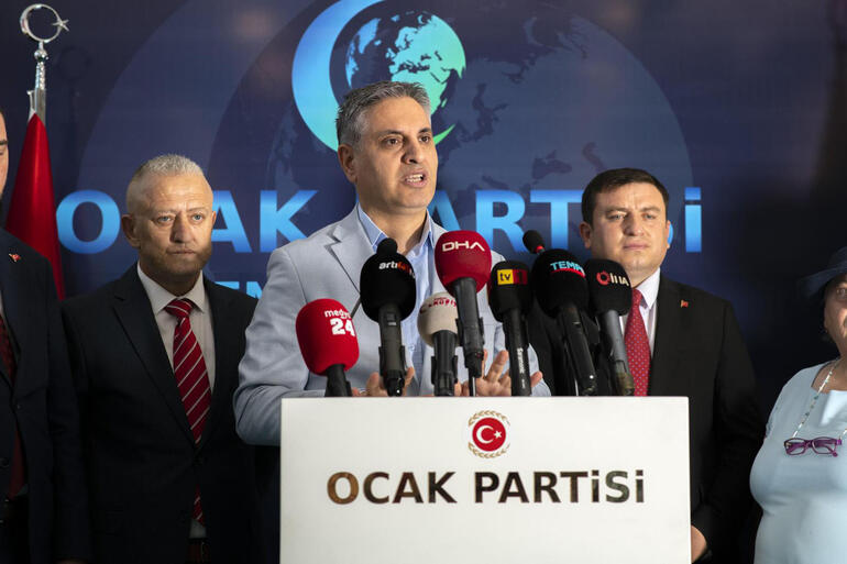 İYİ Partili 3 isim Ocak Partisi’ne geçti