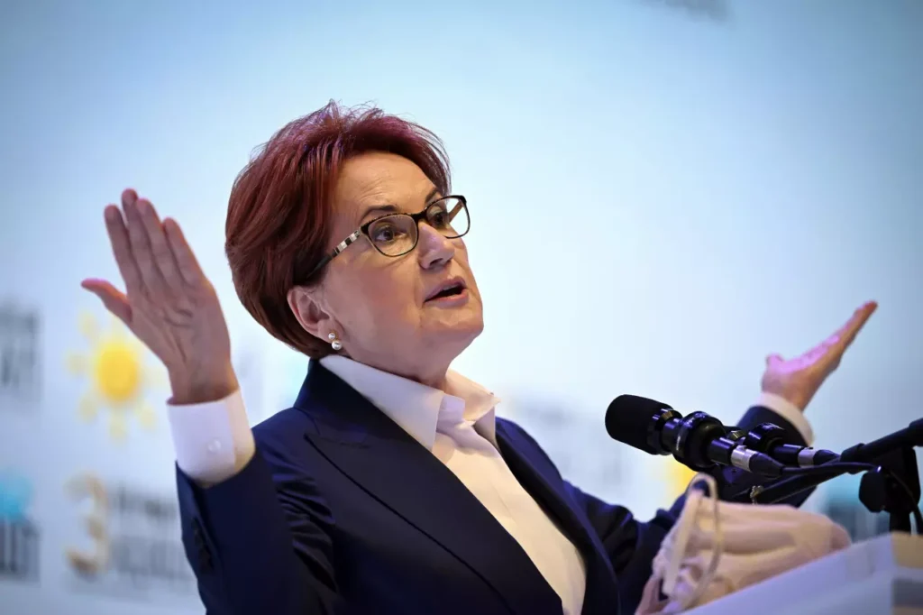 Aytun Çıray’dan Akşener’e sert sözler: Siyasi canlı bomba, acıklı liderlik parodisi…