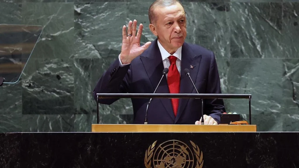 Cumhurbaşkanı Erdoğan: LGBT’ye karşı aile anayasal güvencede olacak