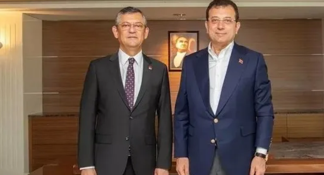 CHP’de deprem! istifalar peşi sıra geliyor! Koltuk kavgasında birbirlerini yediler