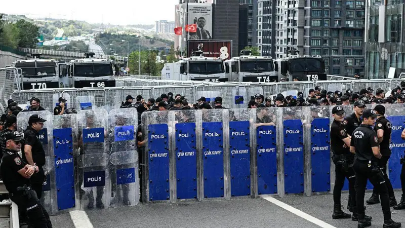 CHP’ye kayyum ihtimali Türkiye demokrasi tarihinde nerede konumlanıyor?